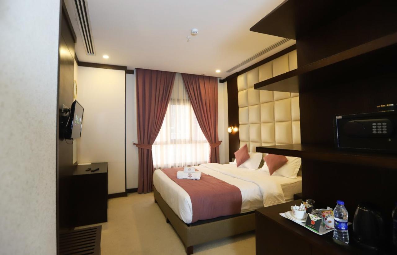 Paris Plaza Hotel 埃尔比勒 外观 照片