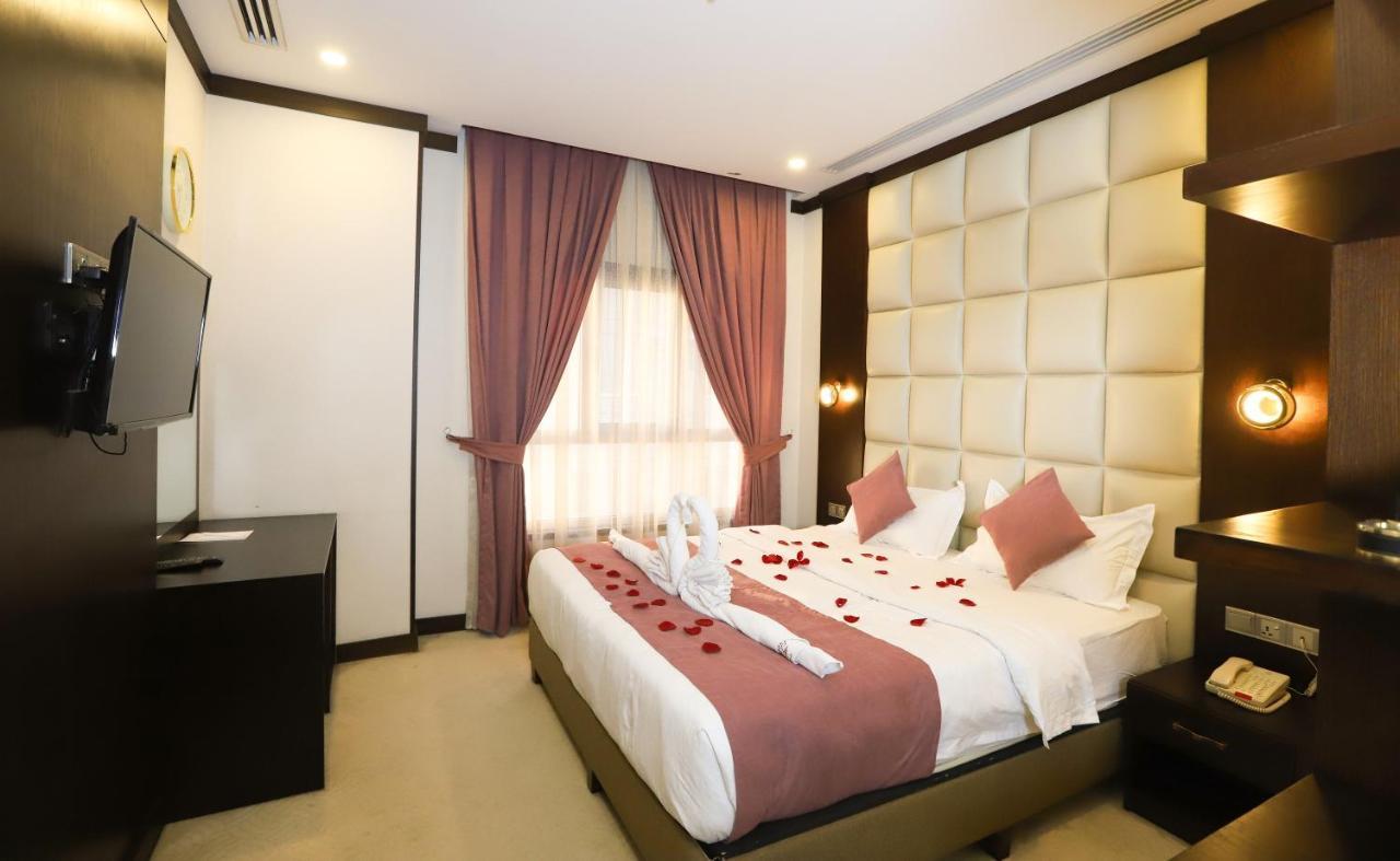 Paris Plaza Hotel 埃尔比勒 外观 照片