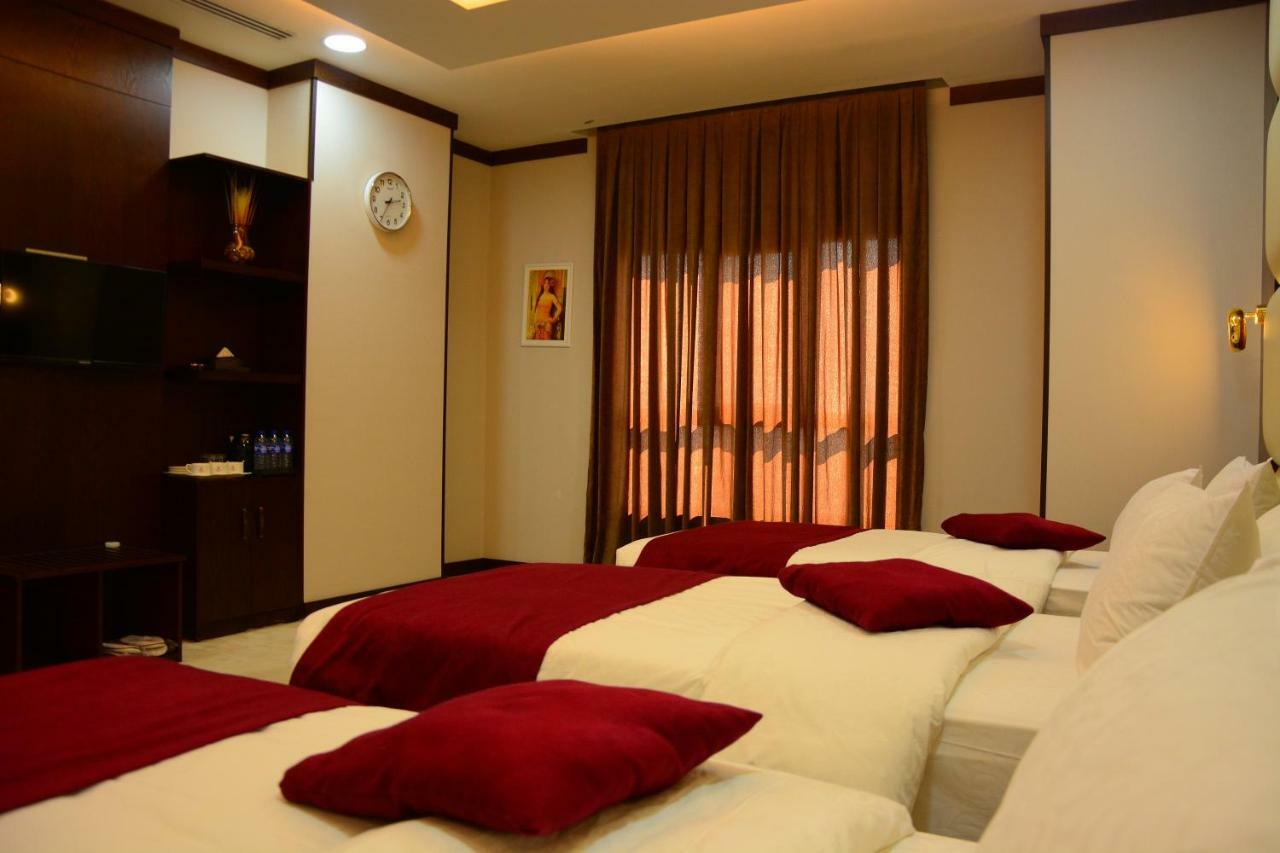 Paris Plaza Hotel 埃尔比勒 外观 照片